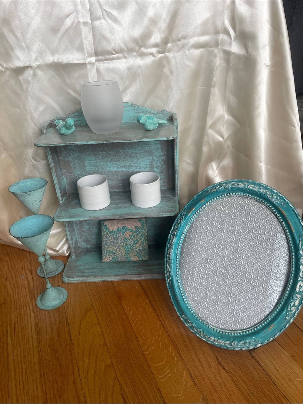 Turquoise Distressed Wood Shelf & Decorative Tray Set